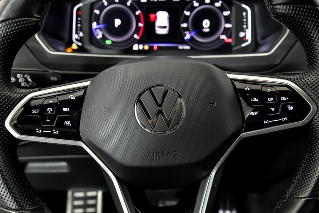 2022 Volkswagen Tiguan SEL Premium R-Line photo 13
