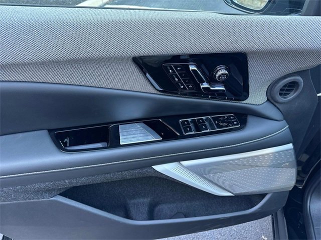 2025 Cadillac Optiq Sport photo 11