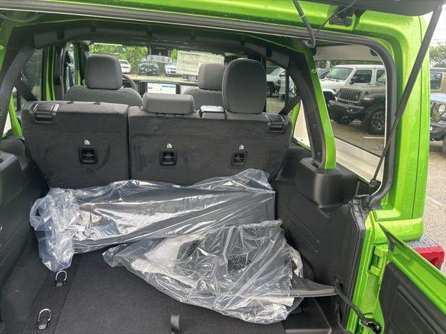 2025 Jeep Wrangler Sport S 4xe photo 29