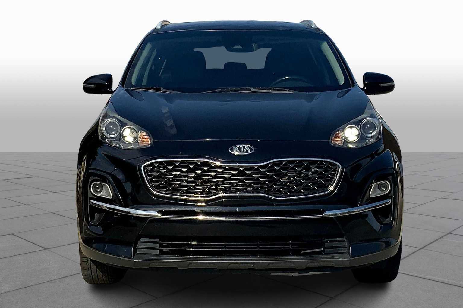 2020 Kia Sportage EX photo 3