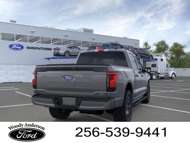 2025 Ford F-150 Lightning photo 8