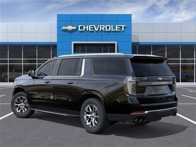 2025 Chevrolet Suburban Premier photo 3