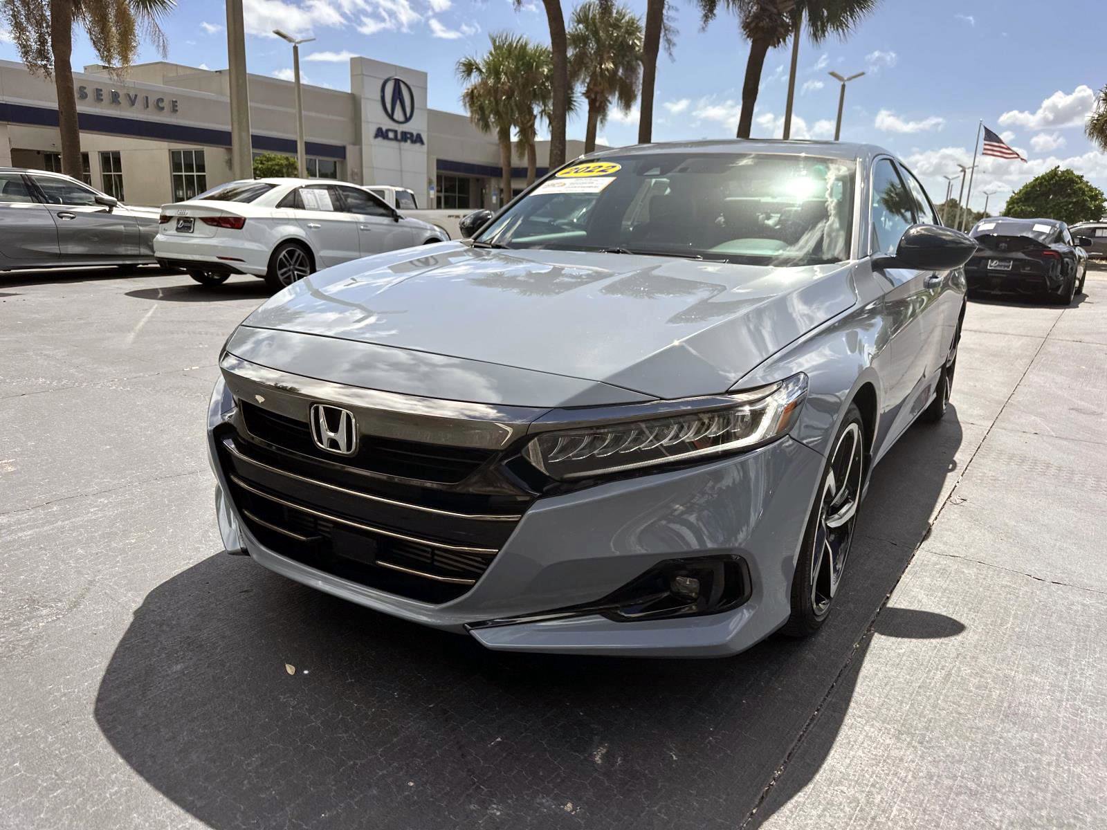 2022 Honda Accord Sport 2.0T photo 8