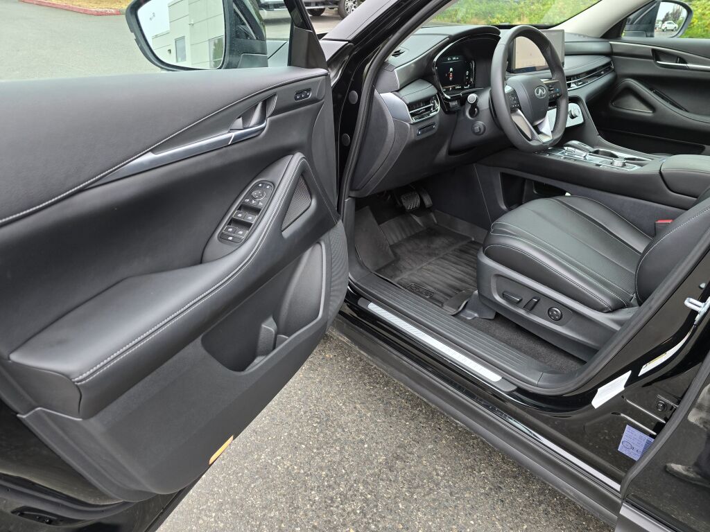 2024 Infiniti QX60 Luxe photo 19