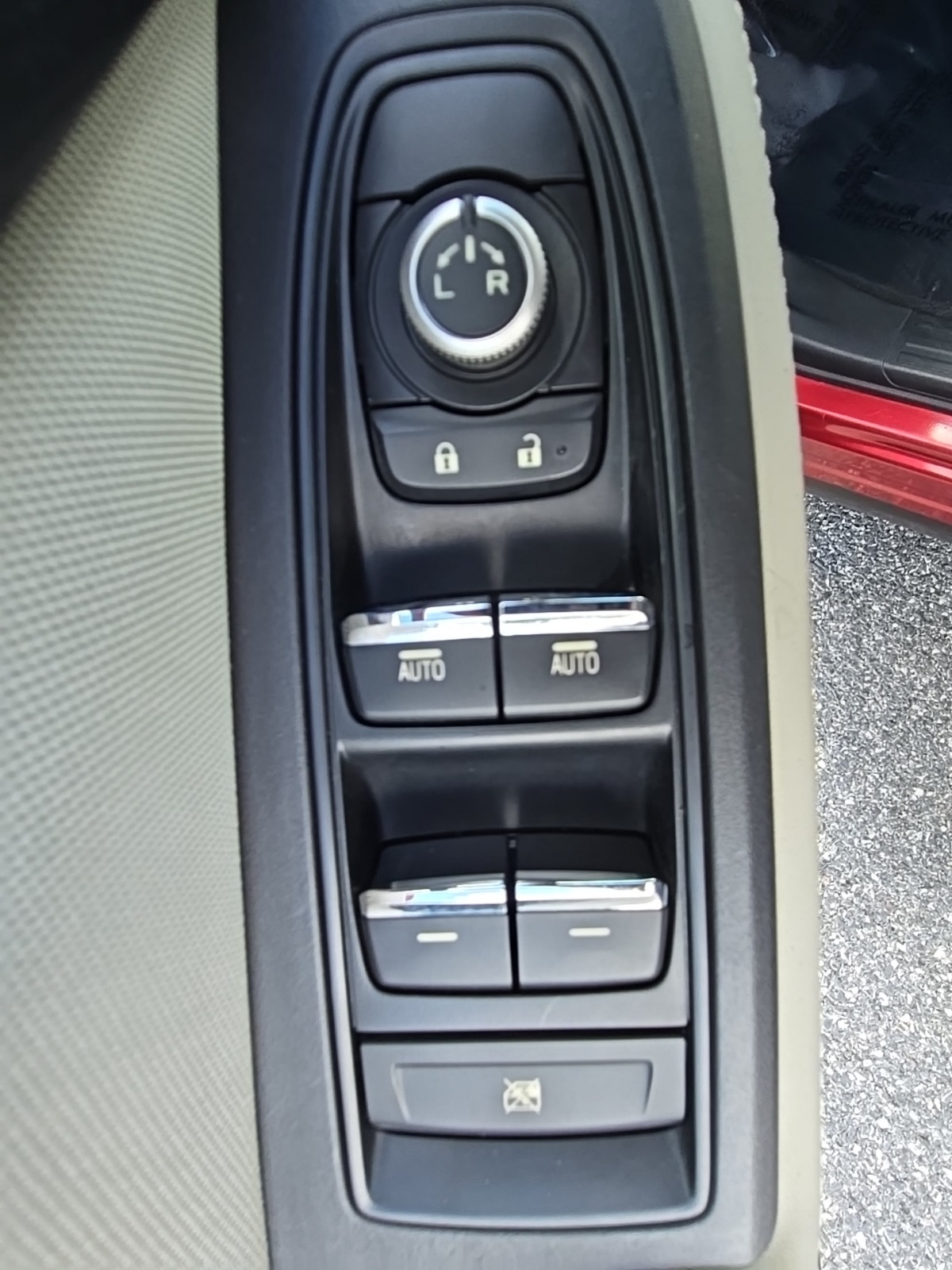 2019 Subaru Forester Premium photo 24