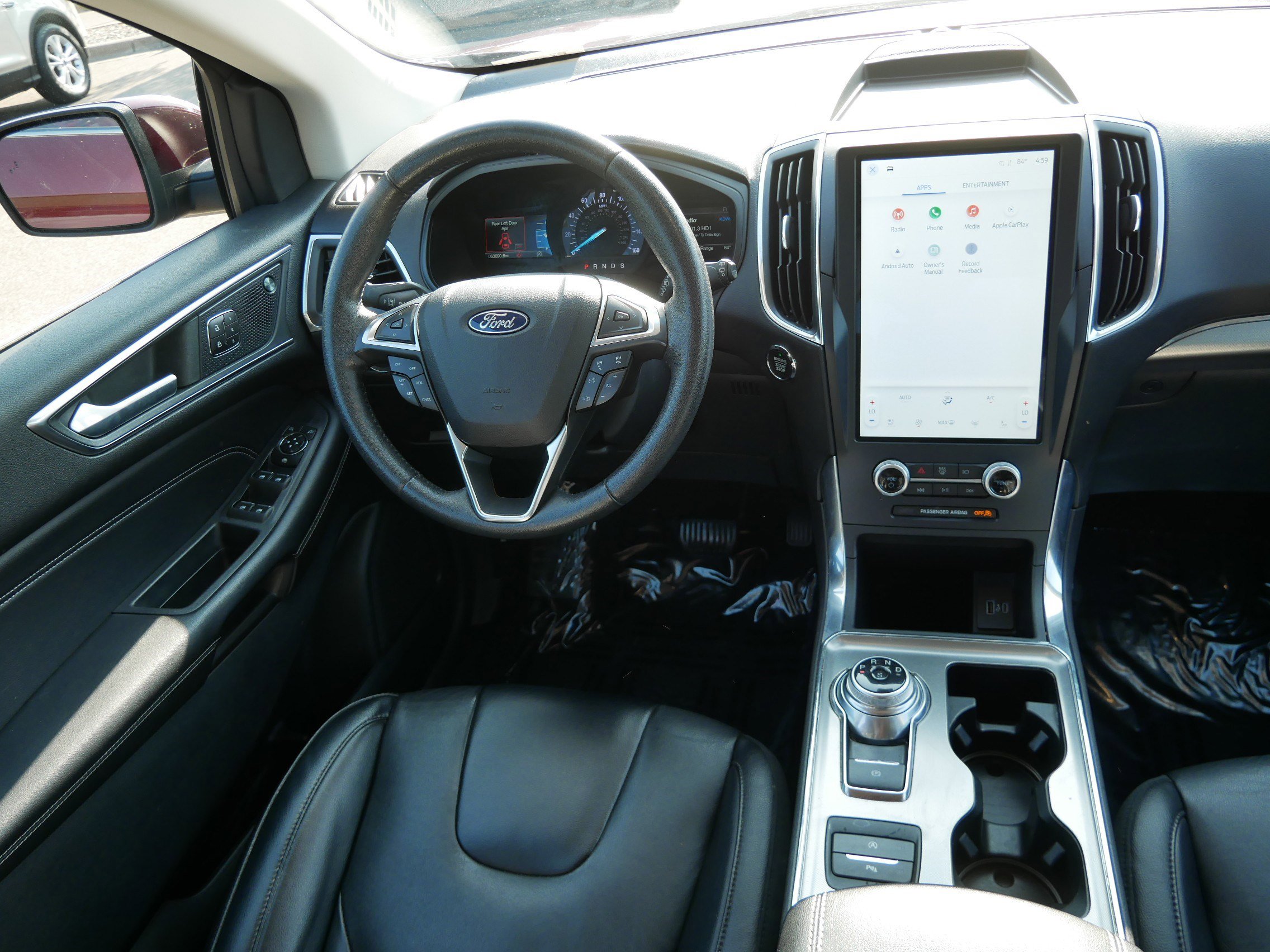 2022 Ford Edge Titanium photo 9