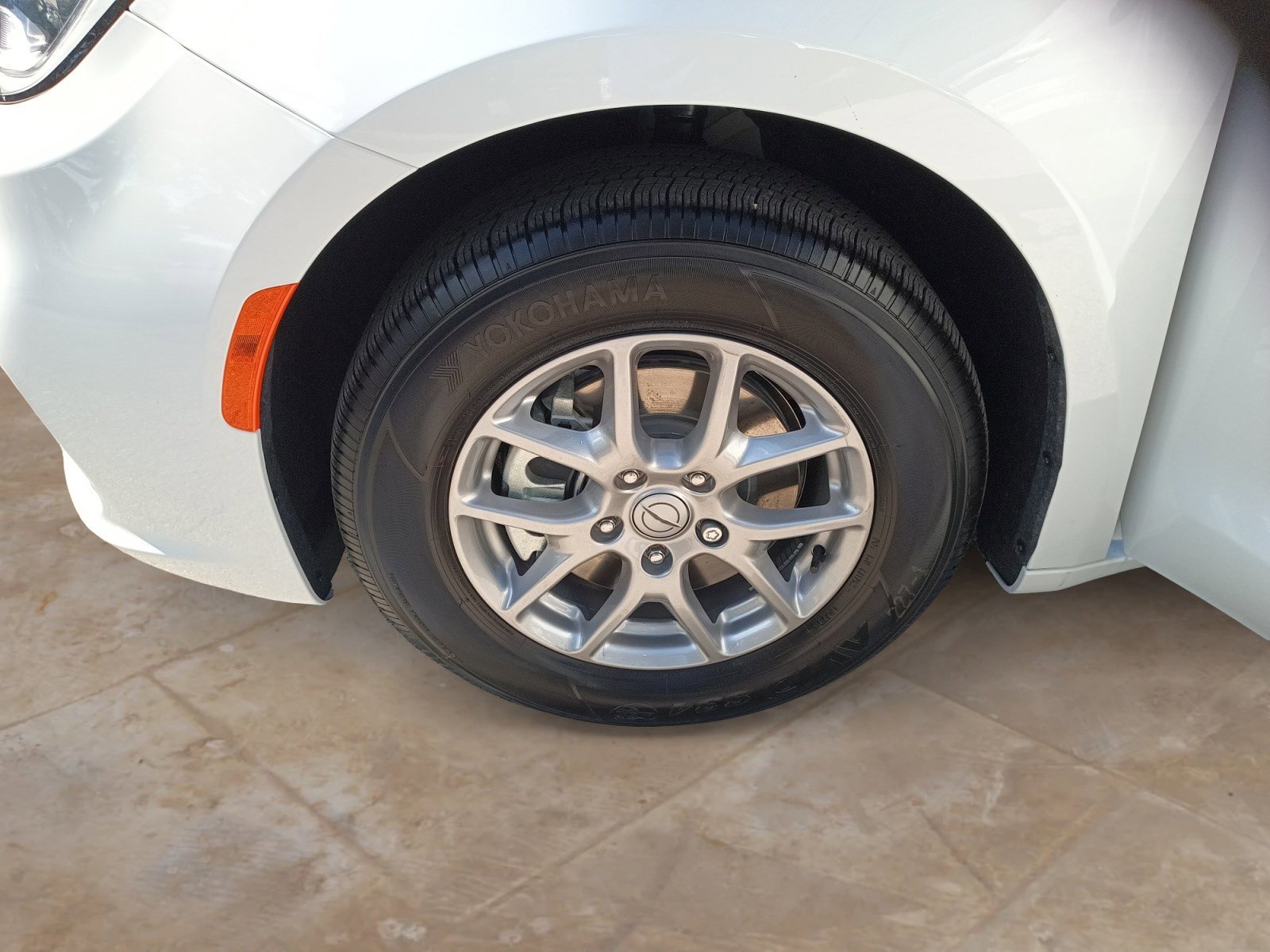 2026 Chrysler Pacifica photo 24