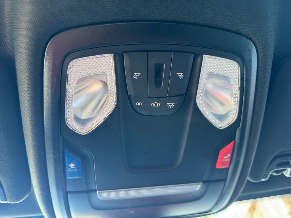 2024 Ram 2500 Big Horn photo 25
