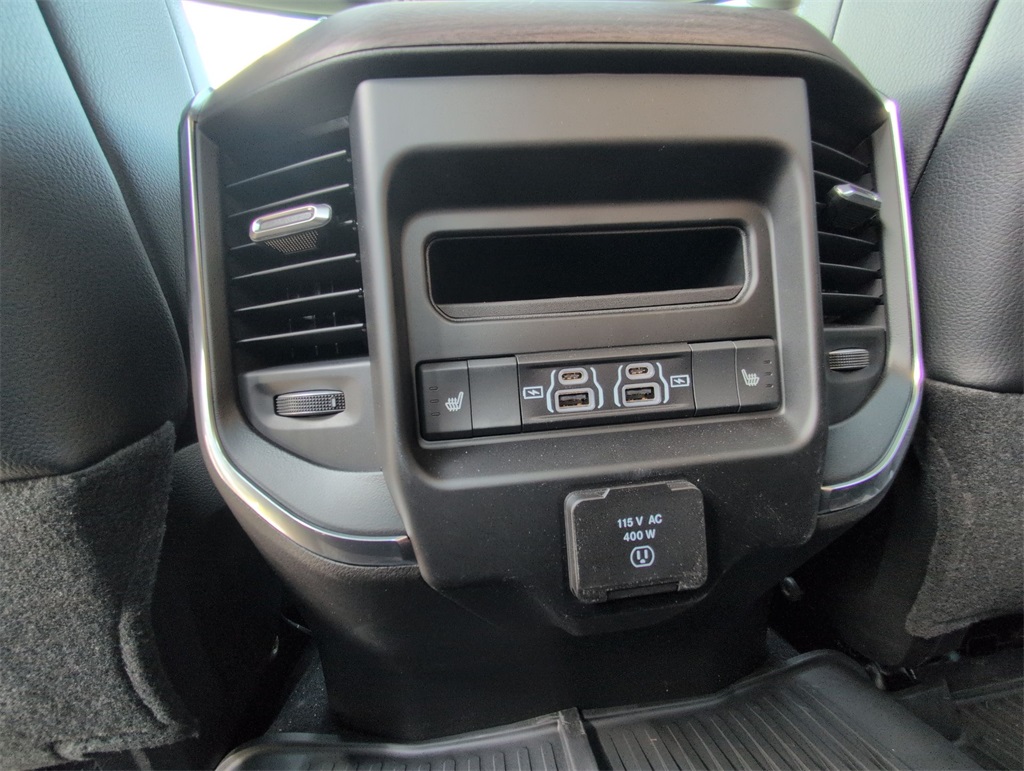 2025 Ram 2500 Laramie photo 21