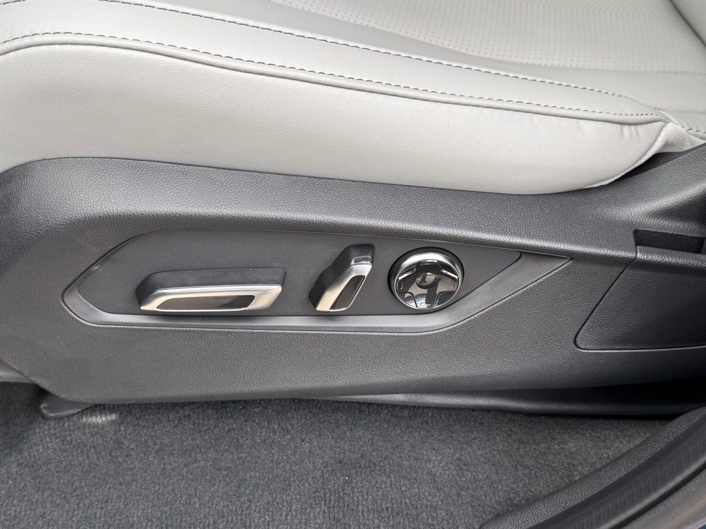 2026 Acura MDX SH-AWD Technology photo 24