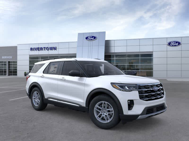 2025 Ford Explorer photo 3