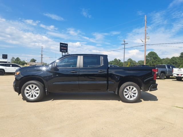 2025 Chevrolet Silverado 1500 Custom photo 4