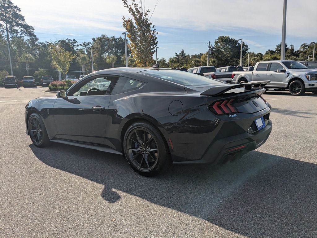 2025 Ford Mustang Dark Horse photo 6