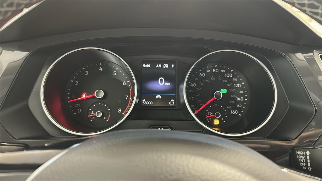 2021 Volkswagen Tiguan R-Line Black SEL photo 11
