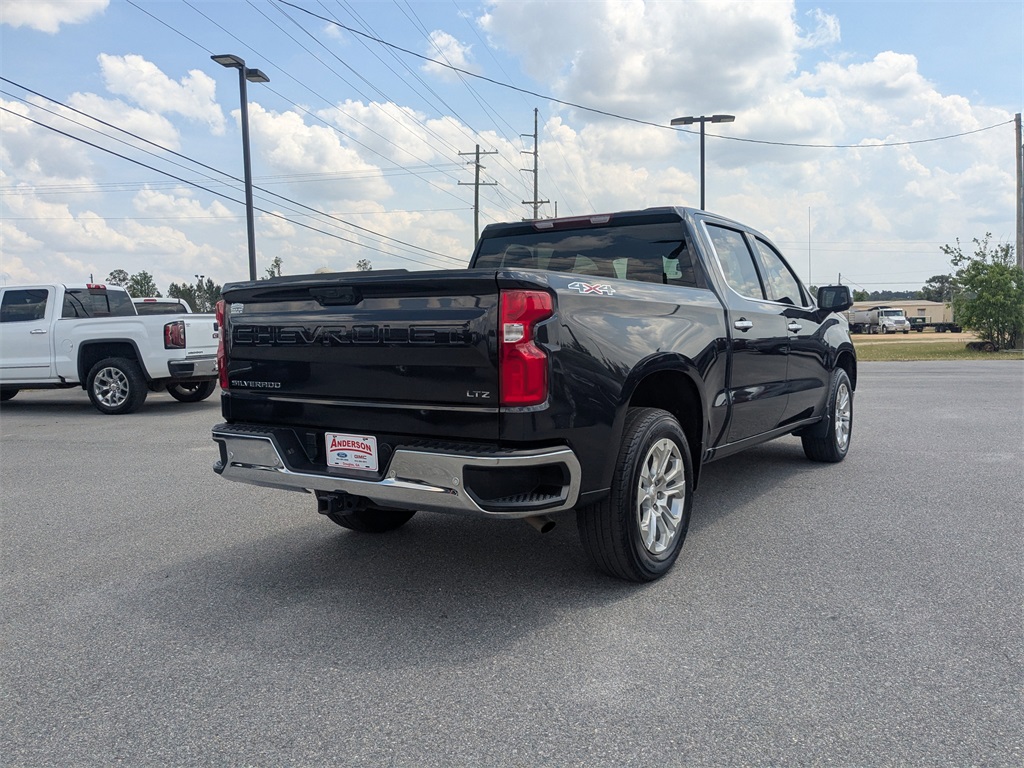 2023 Chevrolet Silverado 1500 LTZ photo 4