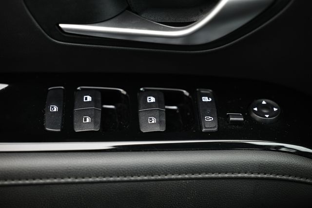 2024 Hyundai Santa Cruz Limited photo 16