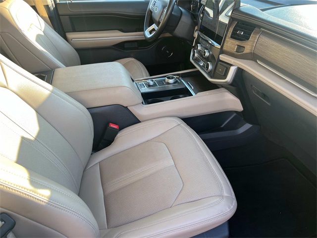 2024 Ford Expedition MAX Limited photo 23