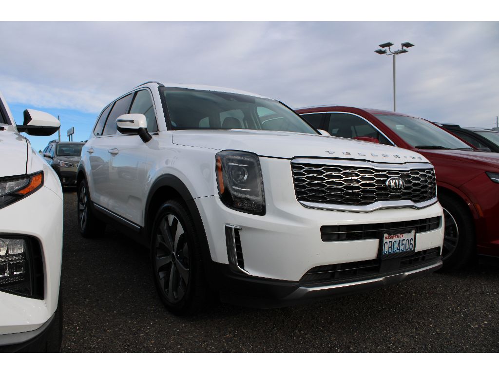 2020 Kia Telluride S's photo