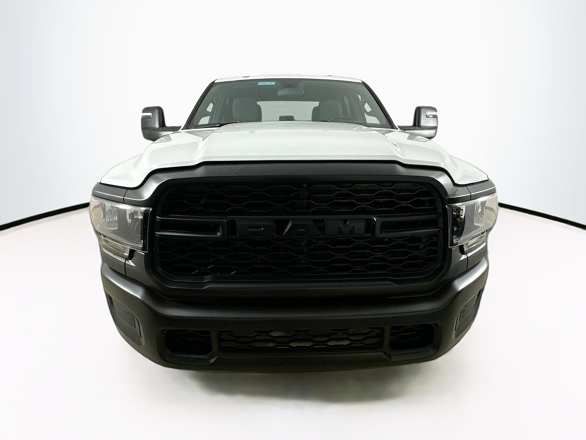 2024 Ram 2500 Tradesman photo 2