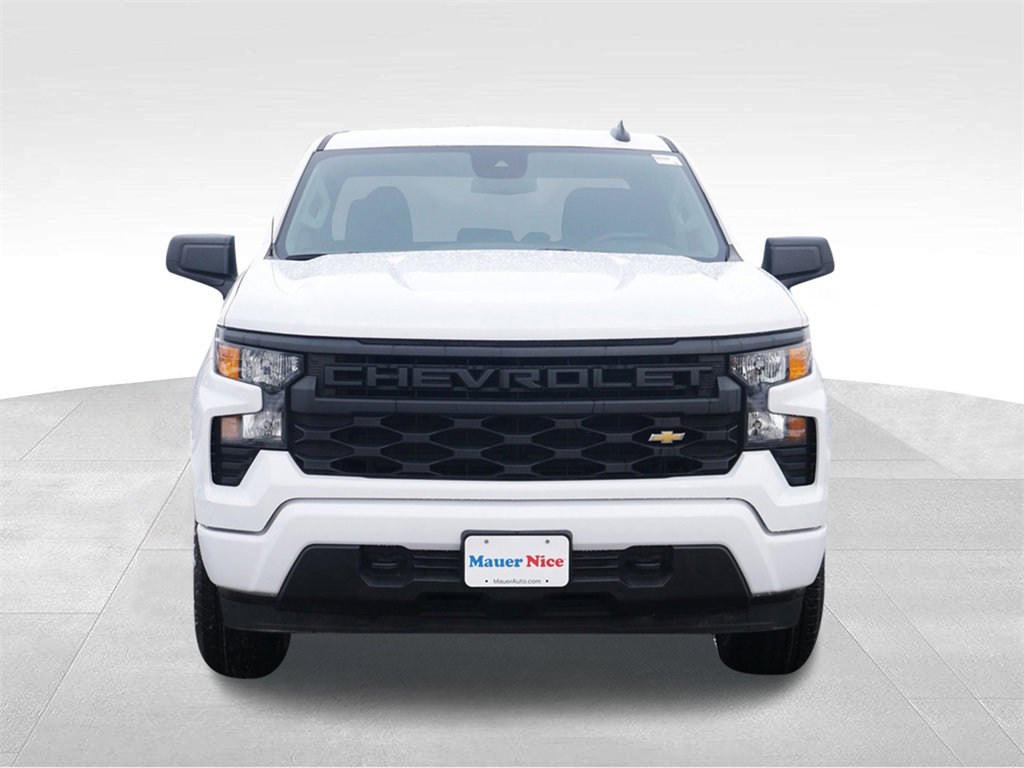 Used 2024 Chevrolet Silverado 1500 Custom with VIN 1GCPDBEK8RZ109114 for sale in Inver Grove Heights, Minnesota