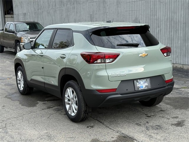 2026 Chevrolet Trailblazer LS photo 4