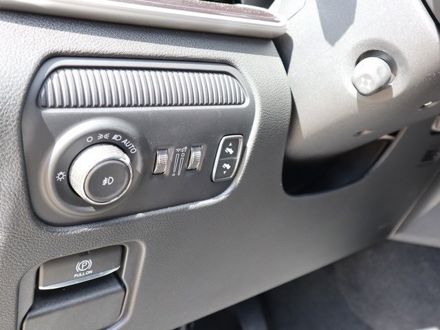 2024 Jeep Wagoneer Base photo 19