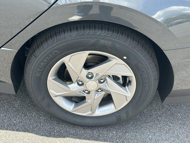 2025 Hyundai Sonata SE photo 15