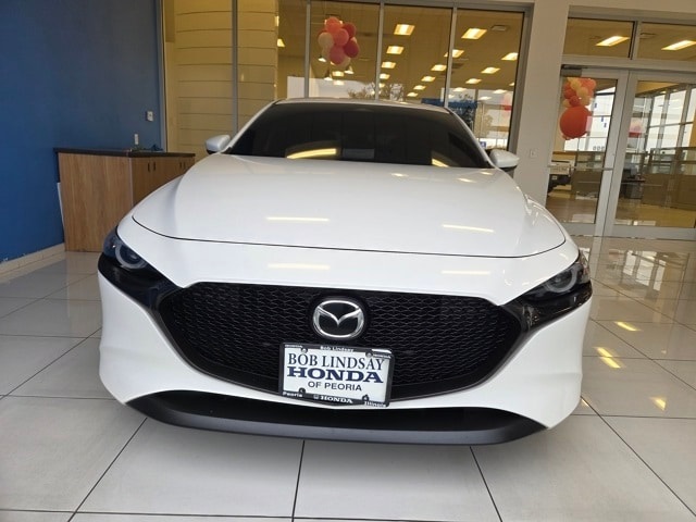 2025 Mazda Mazda3 2.5 Premium Base photo 2