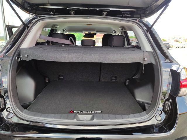 2025 Mitsubishi Outlander Sport LE photo 25