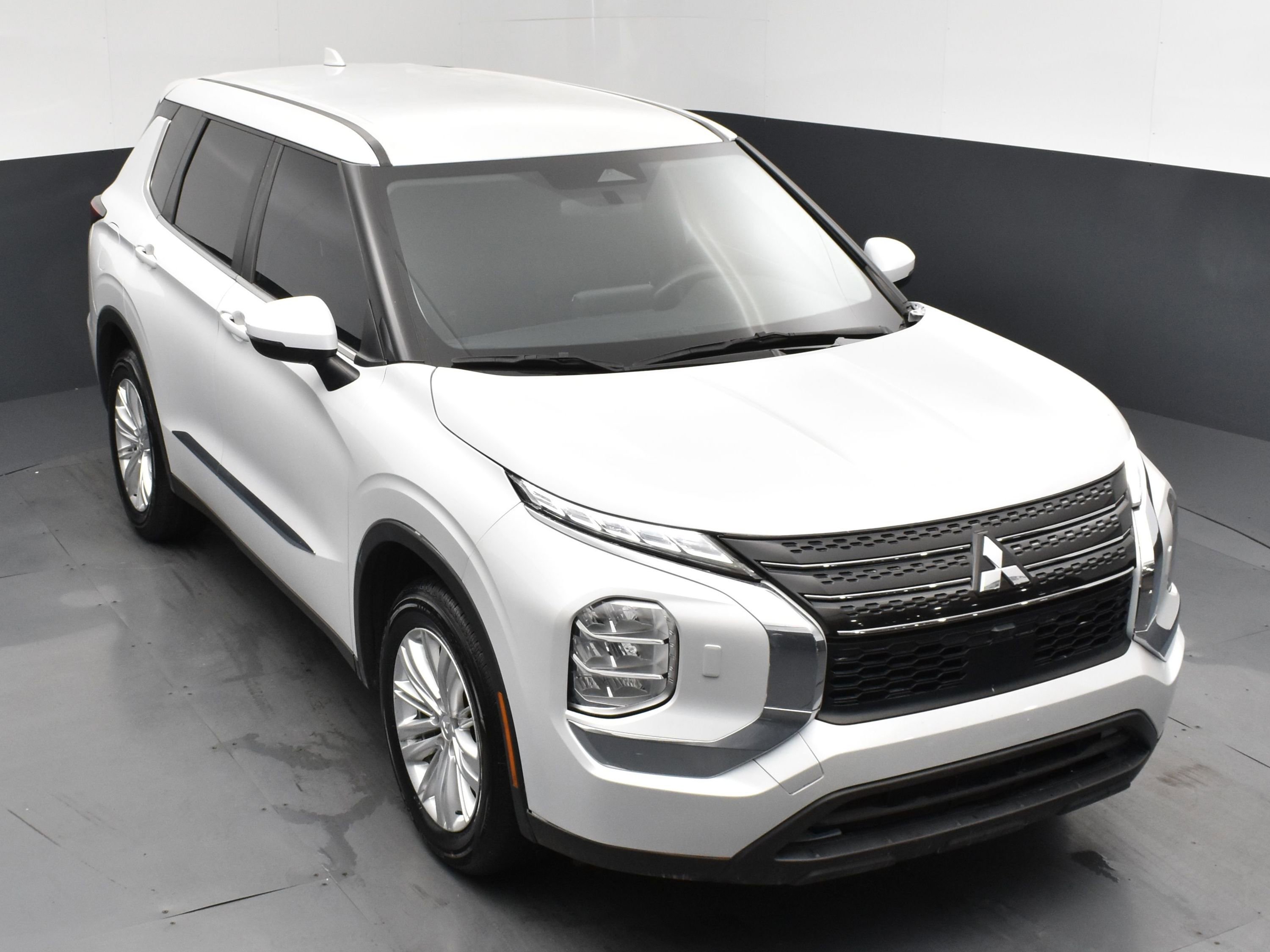 2022 Mitsubishi Outlander ES S-AWC photo 19