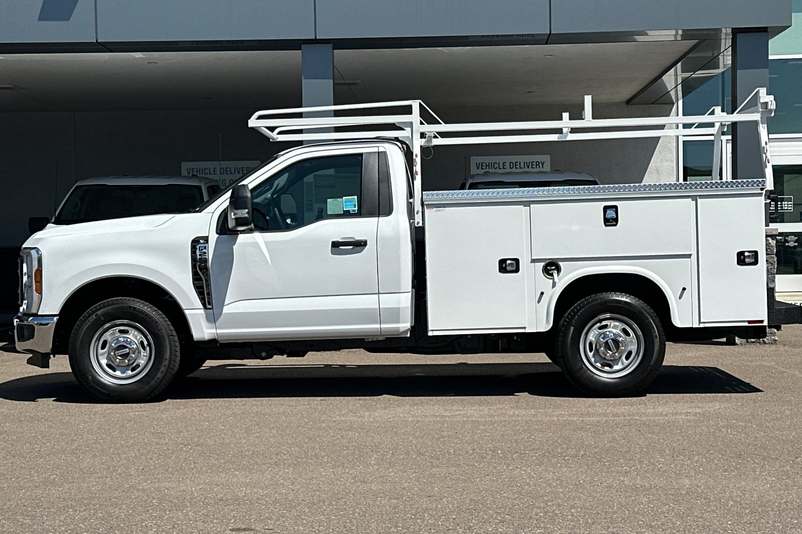 2025 Ford F-250 XL photo 5