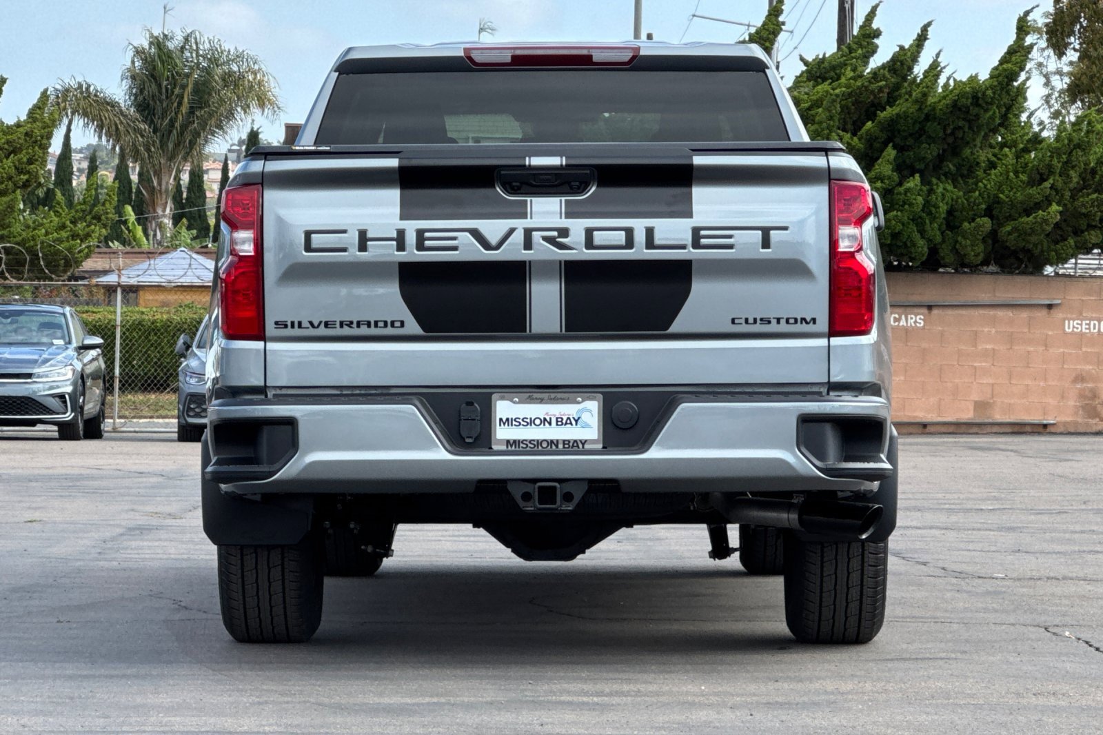 2025 Chevrolet Silverado 1500 Custom photo 5