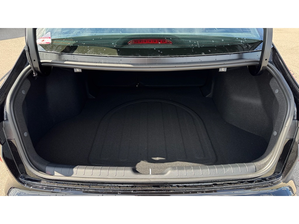2025 Kia K4 GT-Line photo 8