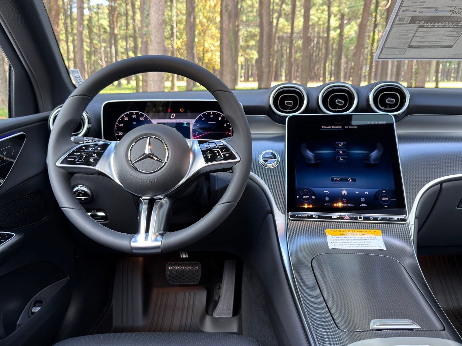 2026 Mercedes Benz GLC 300 AMG photo 3