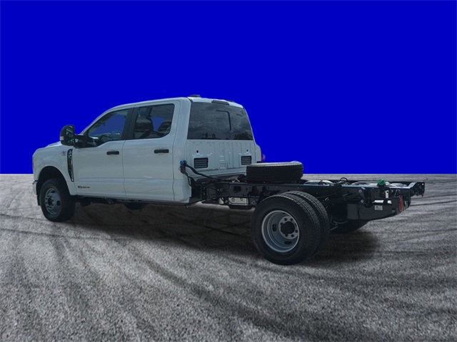 2026 Ford F-350 photo 5