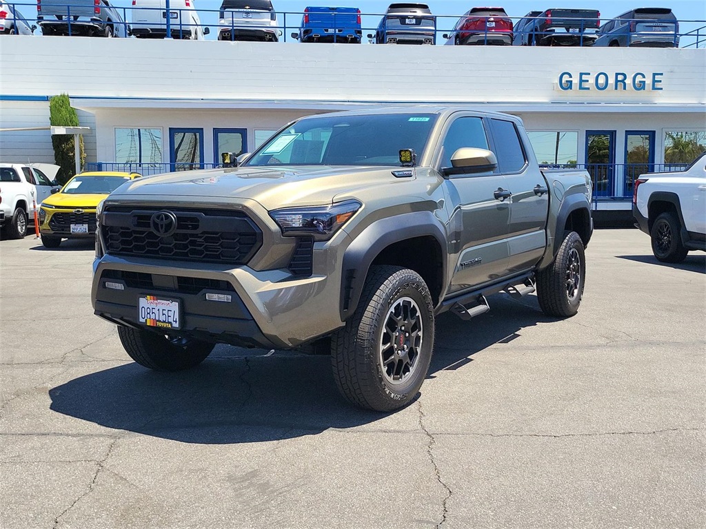 2025 Toyota Tacoma photo 32