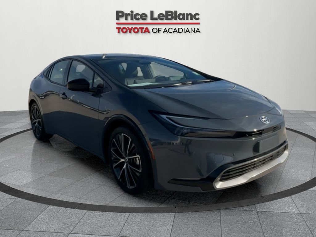 2025 Toyota Prius Limited's photo