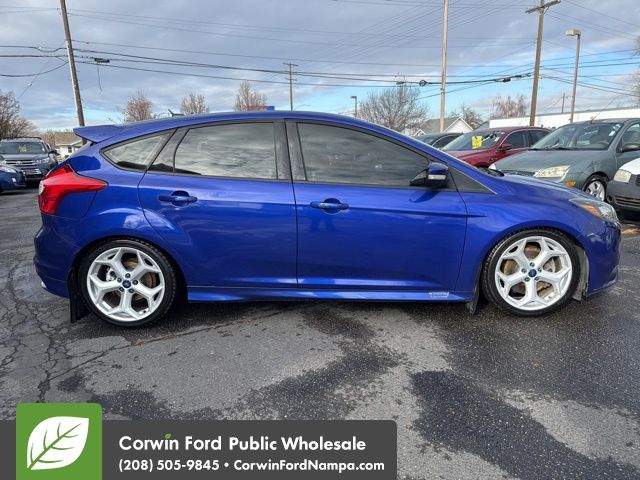 2014 Ford Focus ST photo 4