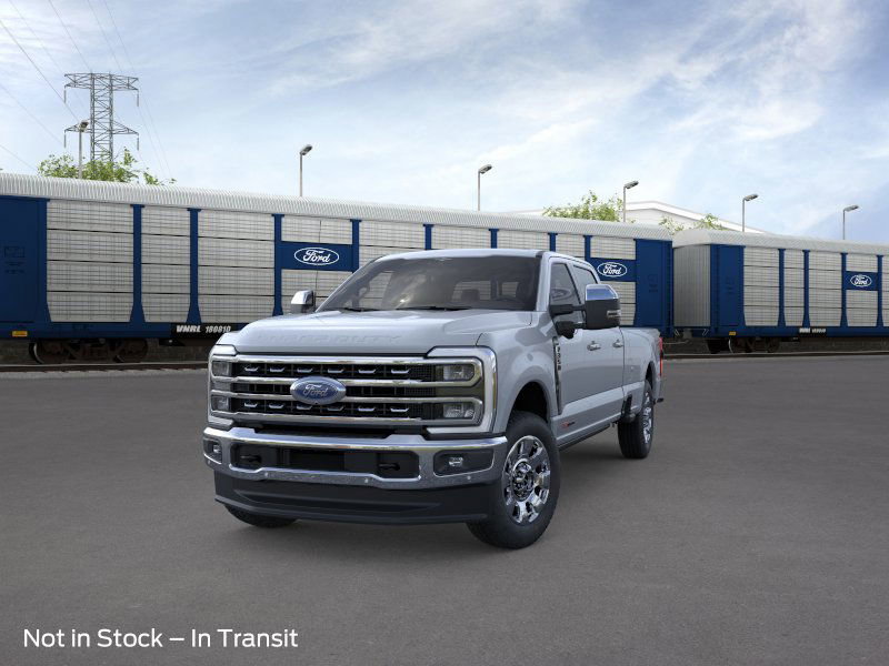 2025 Ford F-350 Lariat photo 2