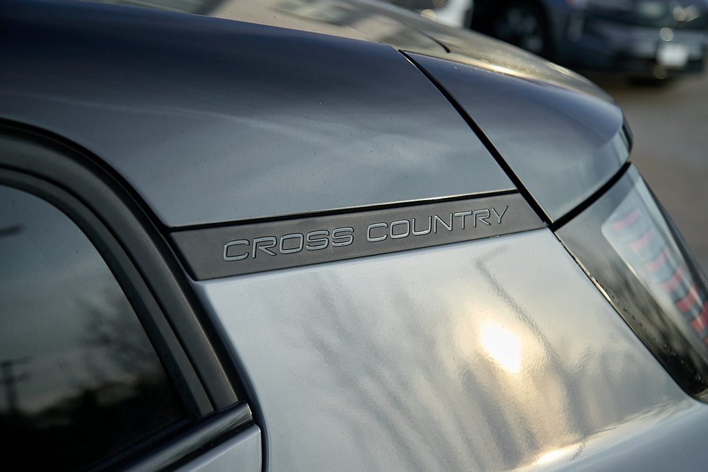 2026 VOLVO EX30 CC - Image 17