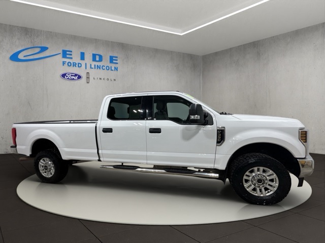2018 Ford F-350 XLT photo 3