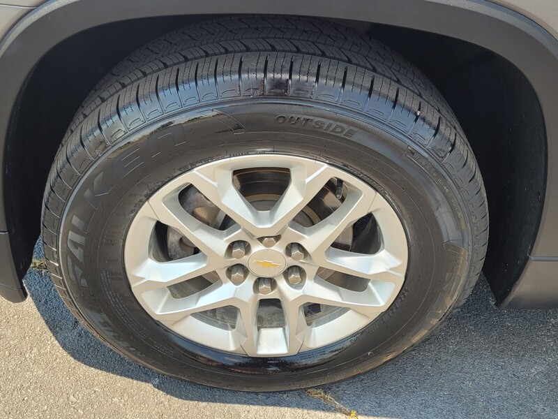 2019 Chevrolet Traverse 1LS photo 17