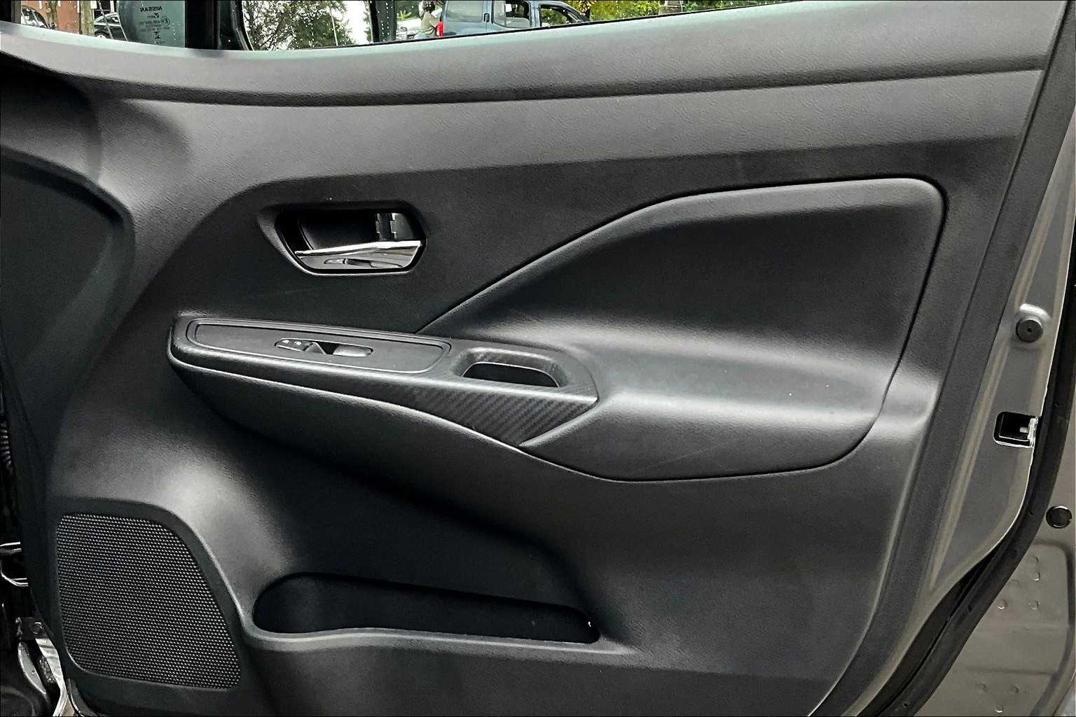 2024 Nissan Versa SV photo 21
