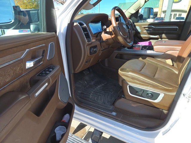 2021 Ram 1500 Longhorn photo 3