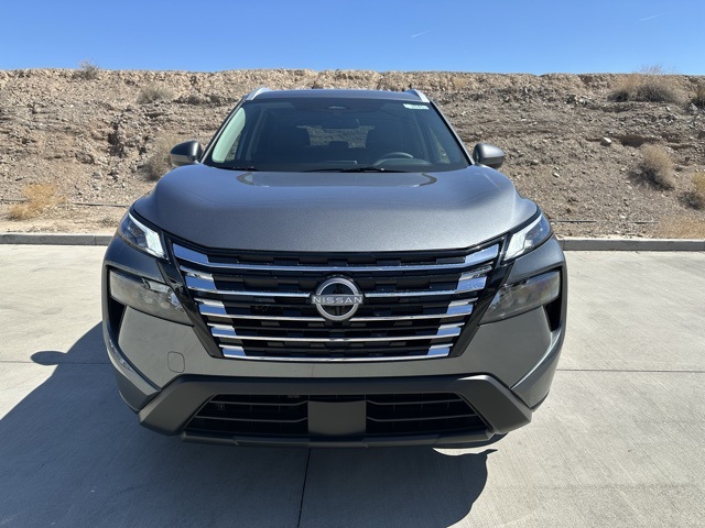 2025 Nissan Rogue SV photo 2