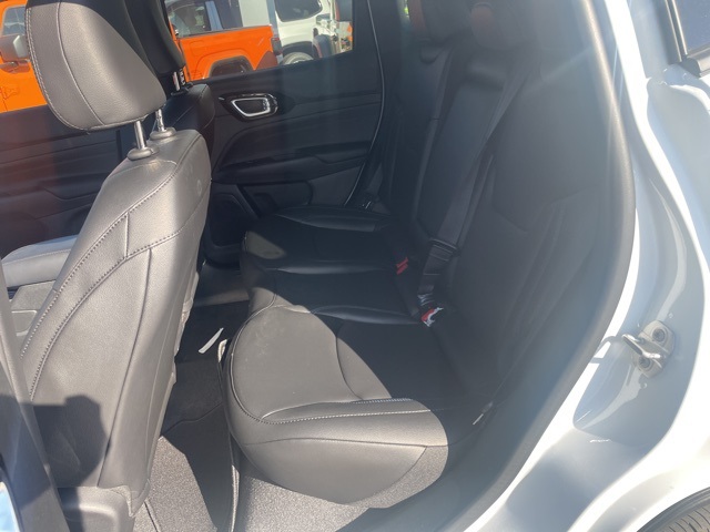 2026 Jeep Compass Limited Altitude photo 4