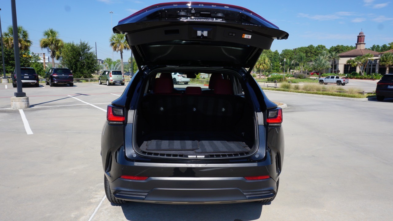 2024 Lexus NX 250 Premium photo 32