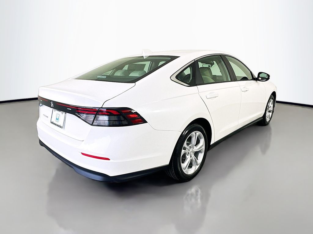 2025 Honda Accord 1.5T LX photo 5