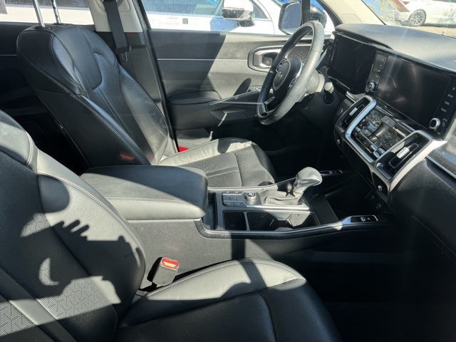 2023 Kia Sorento S photo 4