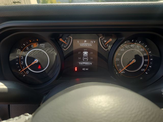 2025 Jeep Wrangler Sport S photo 8